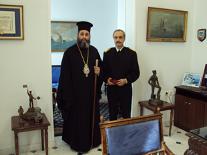 Ο Σεβασμιώτατος στην Σχολή Ναυτικών Δοκίμων