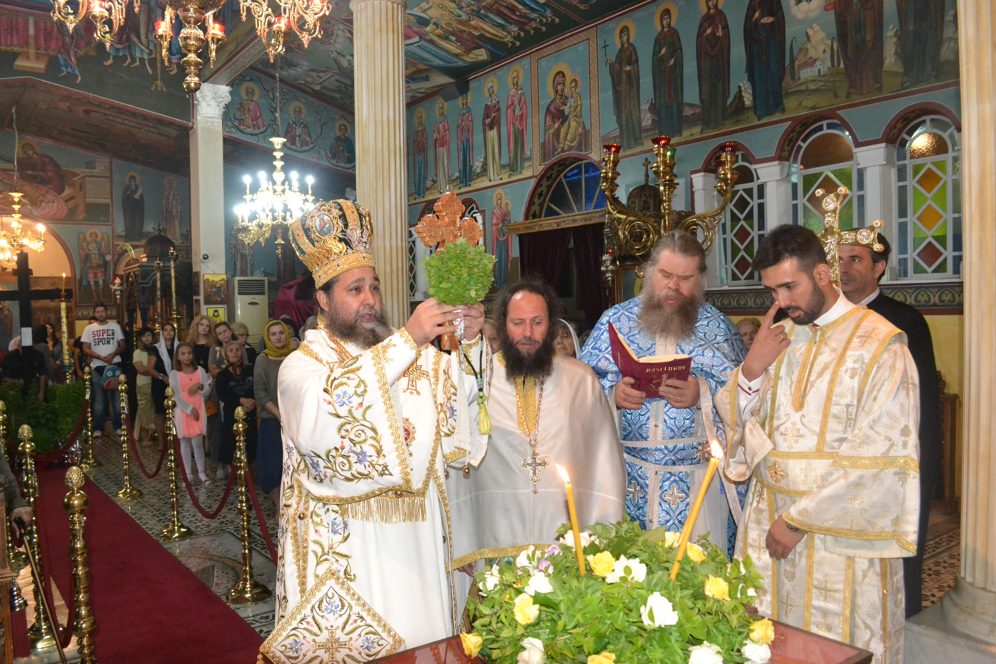 Η Ύψωση του Τιμίου Σταυρού στην τοπική μας Εκκλησία