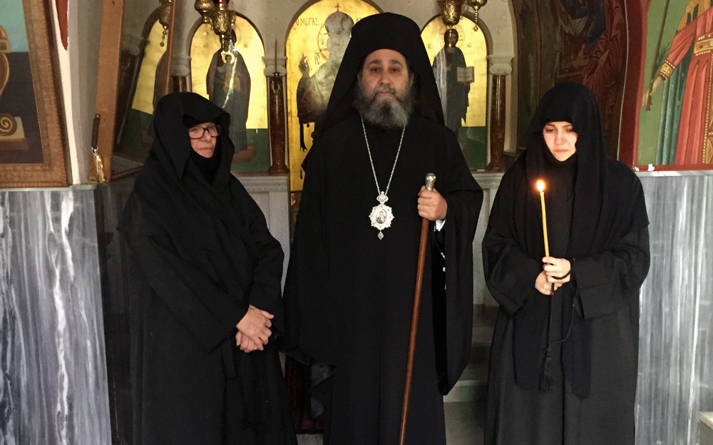 Κουρά νέας Μοναχής στην Ι.Μ. Υπαπαντής του Κυρίου Σαλαμίνος