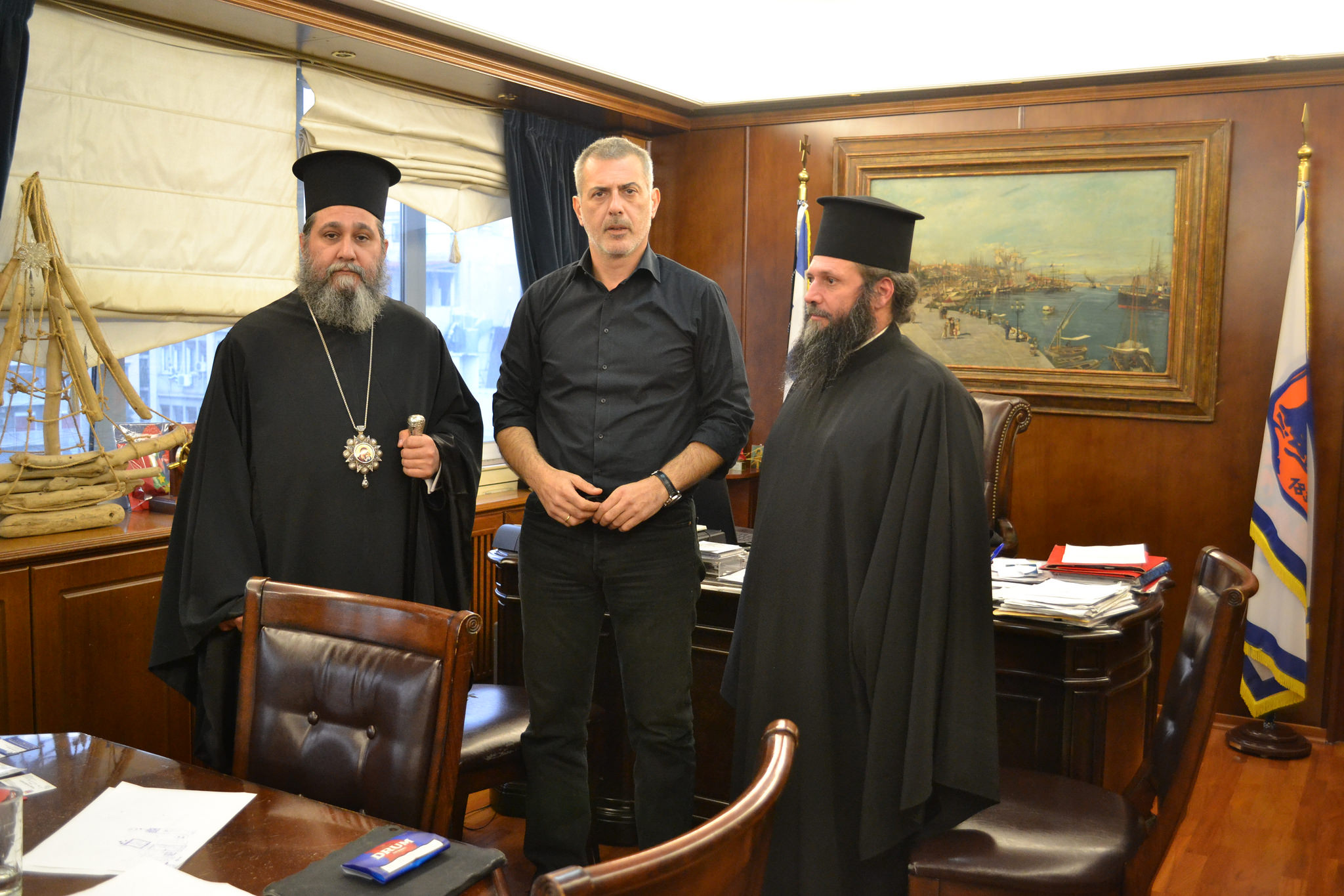Σε θερμό κλίμα η συνάντηση του Σεβασμιωτάτου με τον κ. Δήμαρχο Πειραιώς