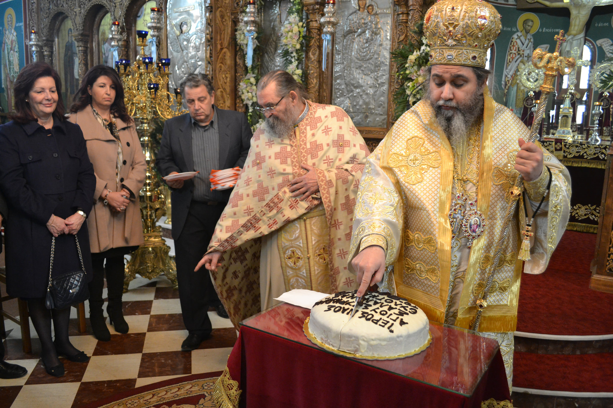 Στήν Σαλαμίνα εορτάζοντας την Περιτομή του Κυρίου και την μνήμη του Μ.Βασιλείου
