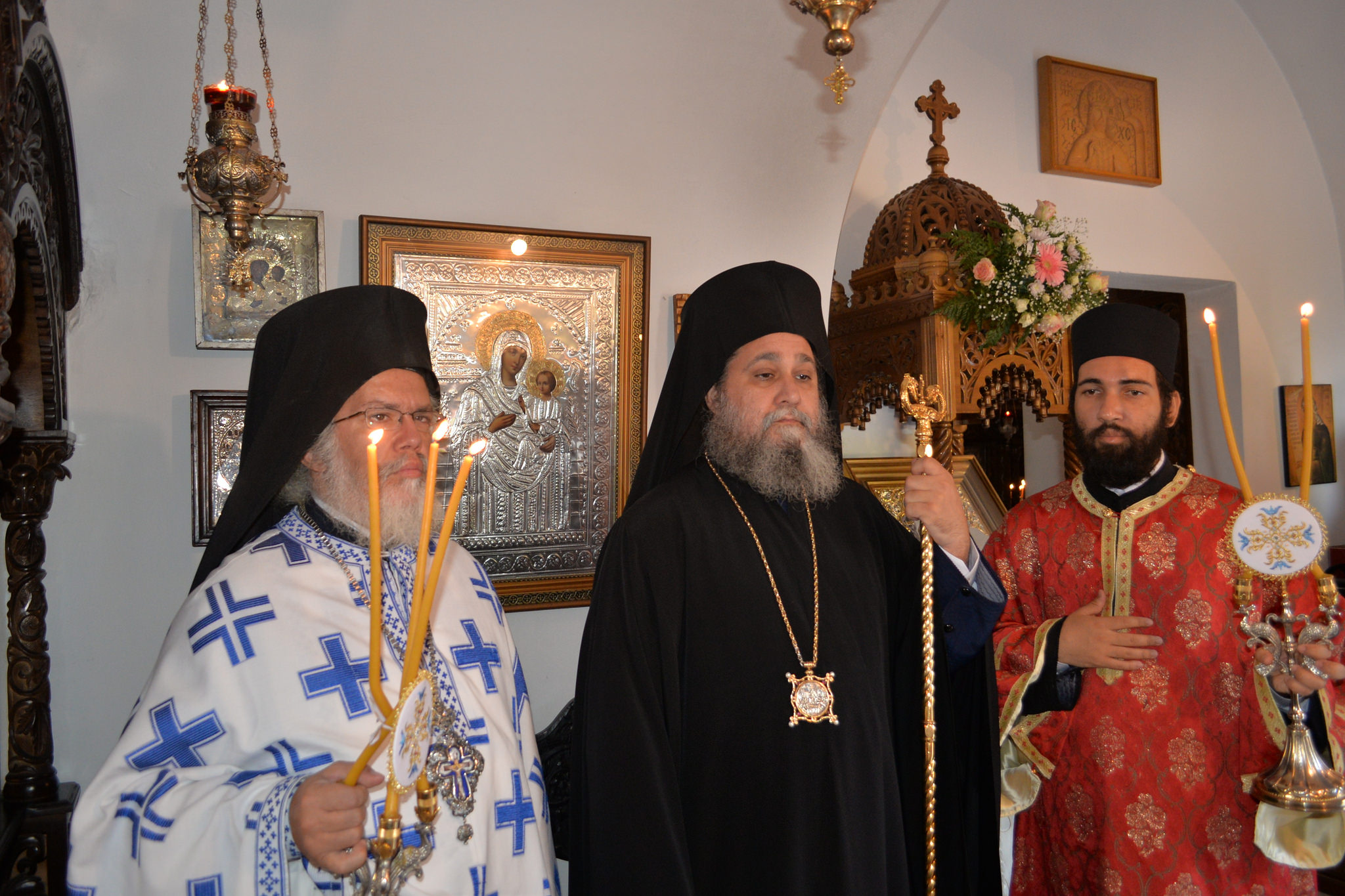 Ανακομιδή των Ιερών Λειψάνων του Αγίου Νεκταρίου.
