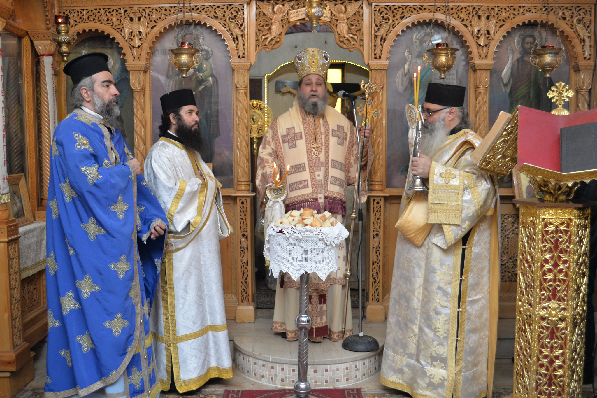 Η Ιερά Ανακομιδή των λειψάνων του Αγίου Μεγαλομάρτυρος Γεωργίου του Τροπαιοφόρου