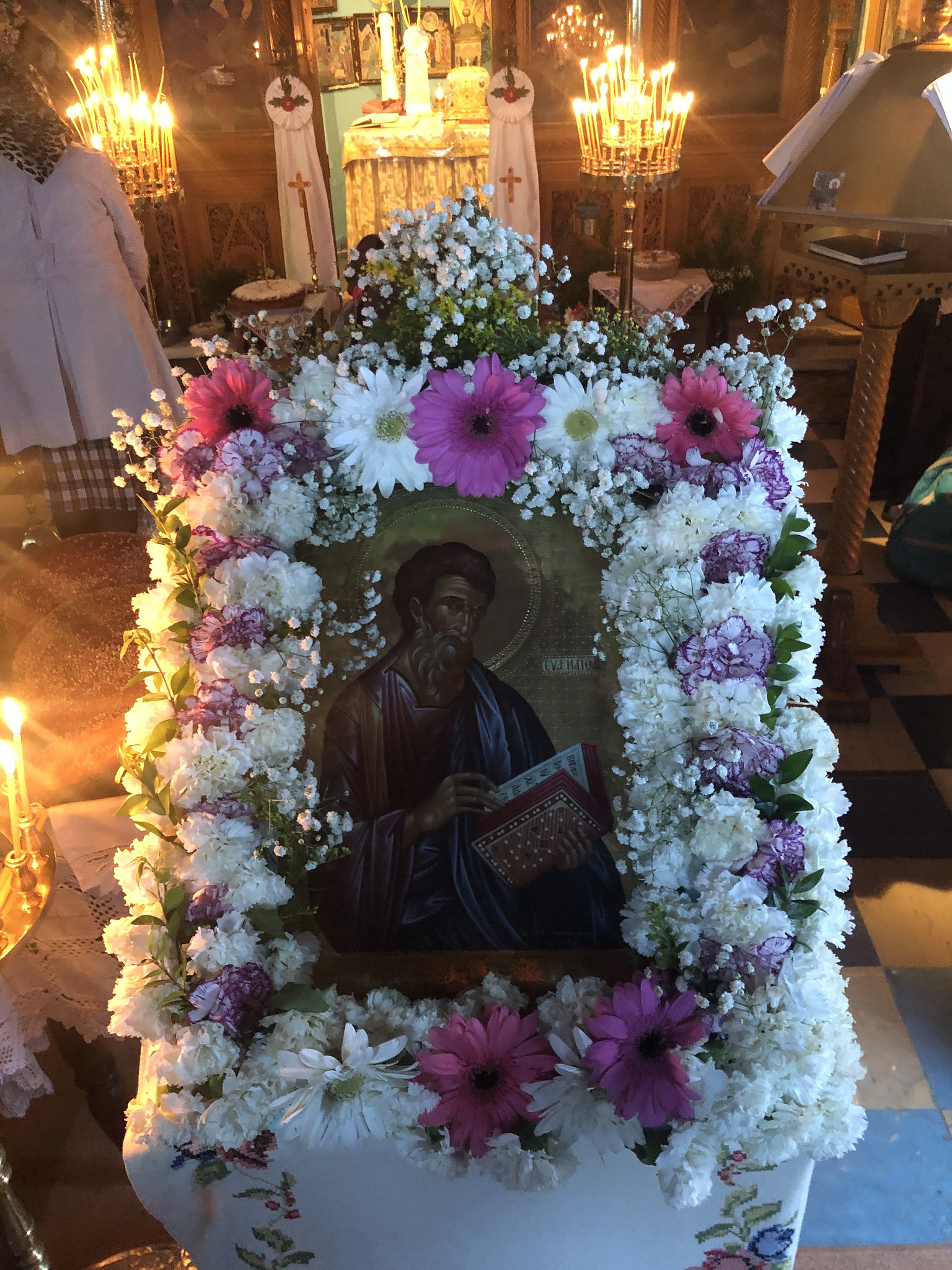 Του Αγίου Ενδόξου Αποστόλου Ματθαίου.