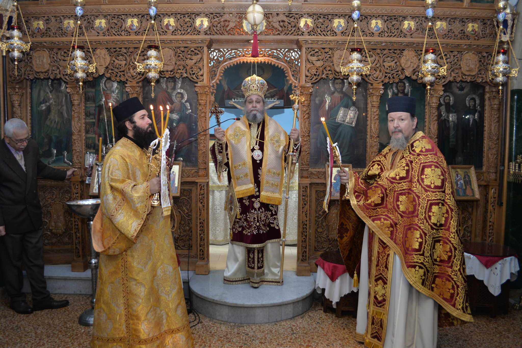 Τα Εισόδια της Κυρίας Θεοτόκου.