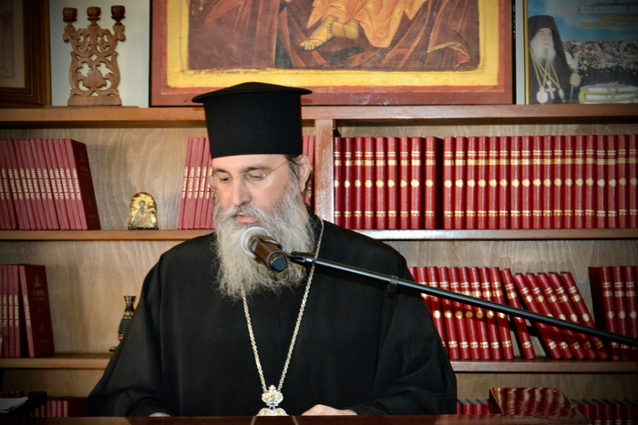 Σύναξη κληρικών στον Πειραιά και εισήγηση τοῦ Σεβασμιωτάτου Μητροπολίτου Ἀττικῆς καὶ Βοιωτίας κ. Χρυσοστόμου. Με Θέμα: «Ἀποστολικὴ Διαδοχὴ…