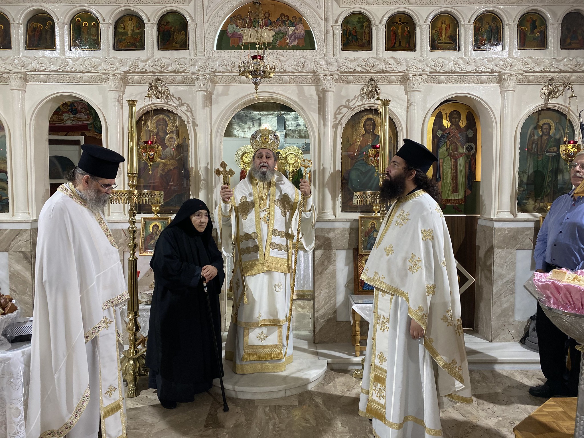 Της Ισαποστόλου Αγίας Θέκλας