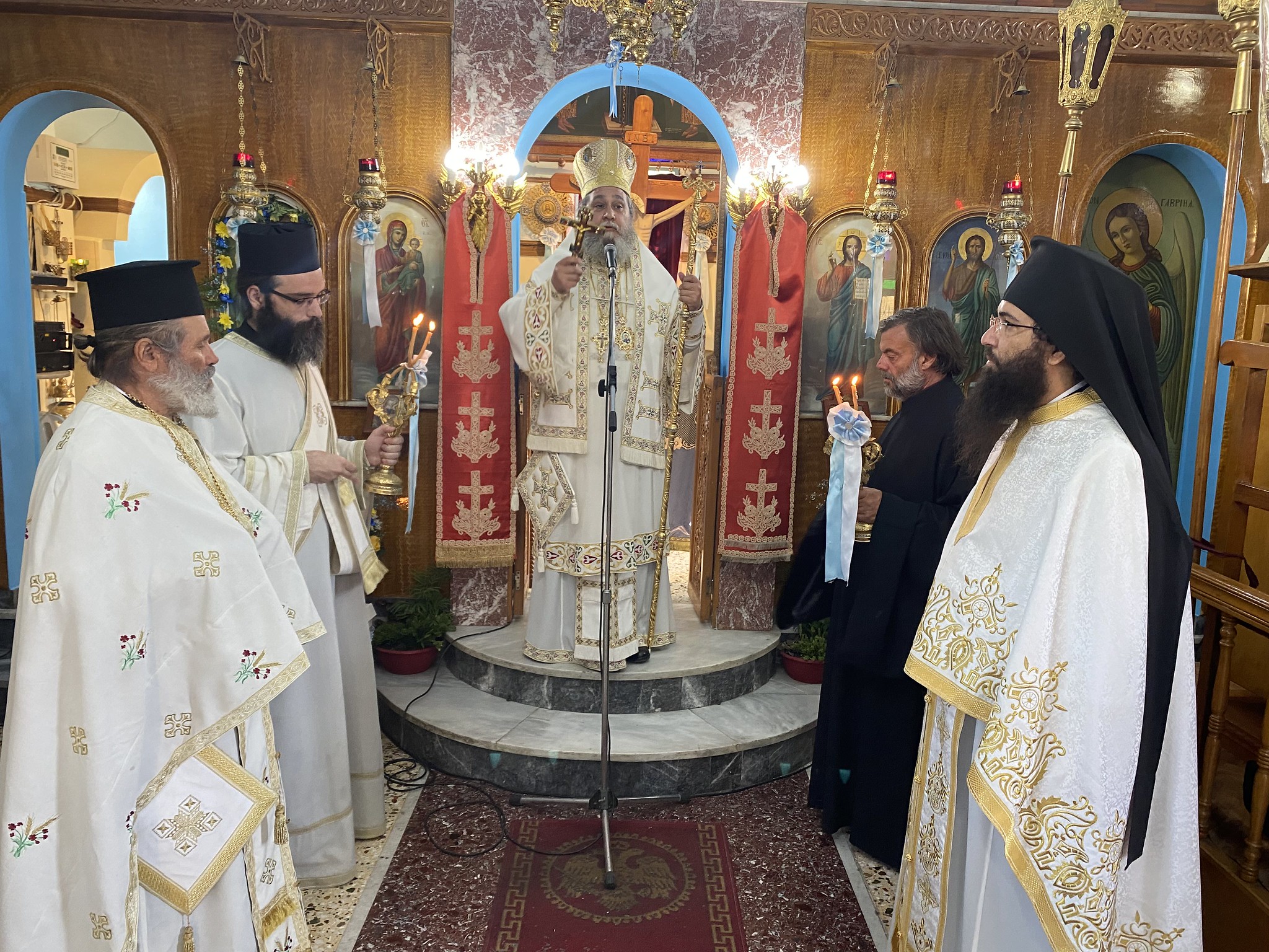 Των Αγίων Αναργύρων Κοσμά και Δαμιανού.