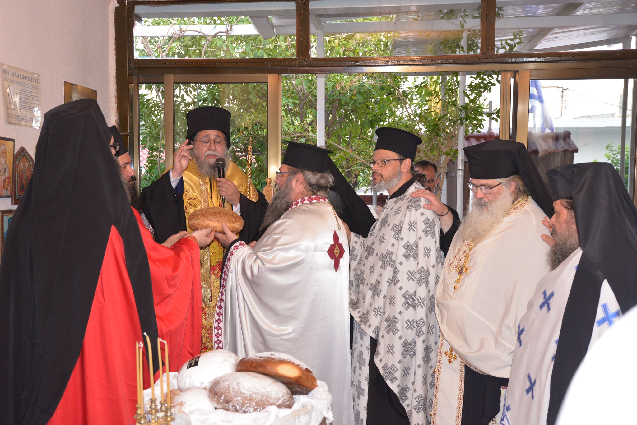 Της Αγίας Αθληφόρου και Οσιομάρτυρος Παρασκευής