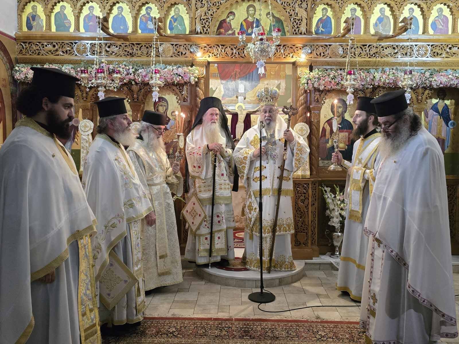 Ιερά Αγρυπνία στην Ιερά Μονή Αγίας Παρασκευής Αχαρνών