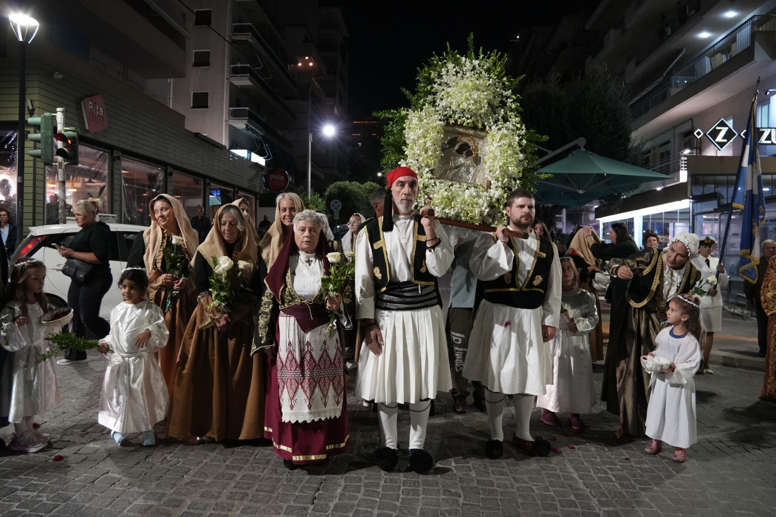 Το Παλαιό Φάληρο τίμησε την Παναγία την Μυρτιδιώτισσα